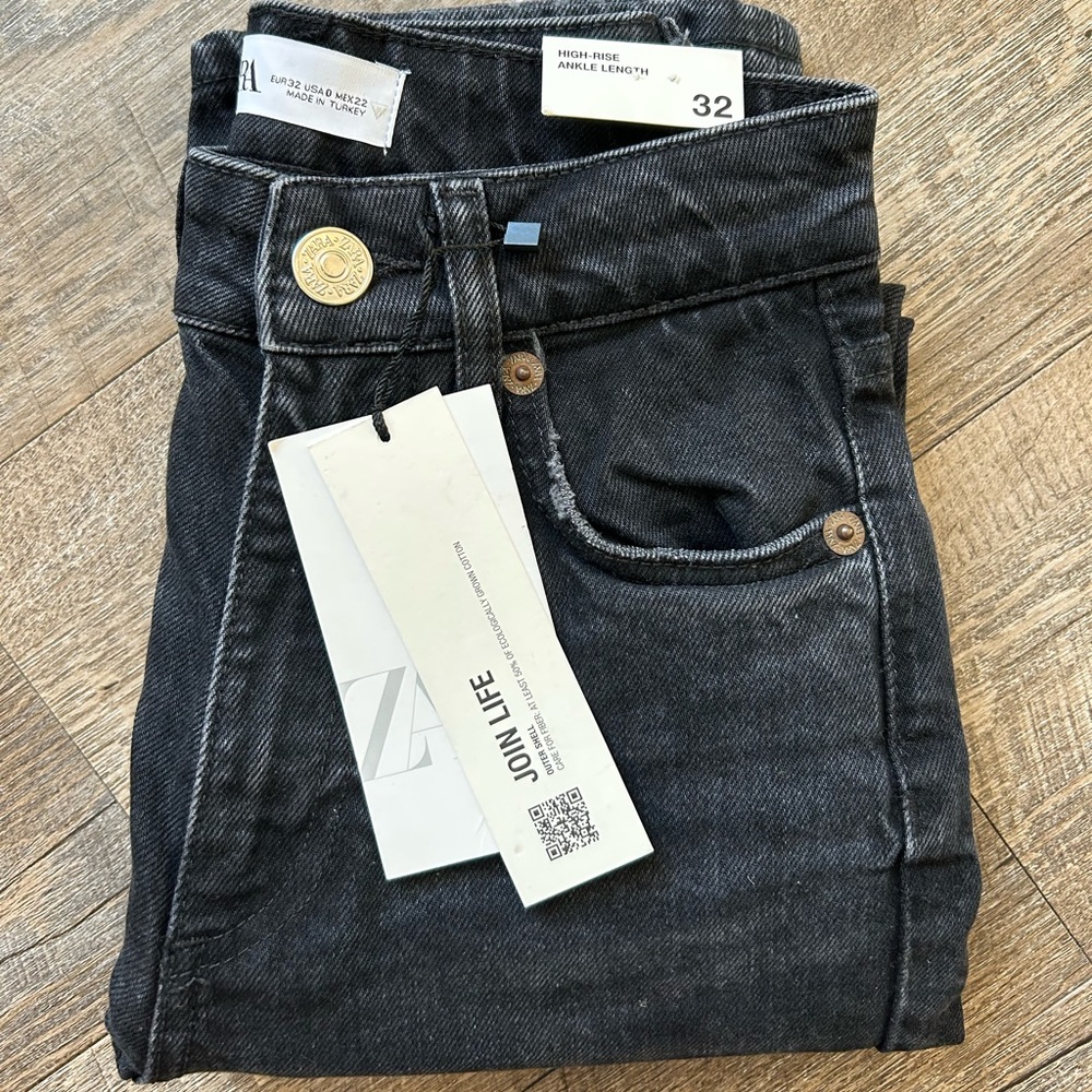 NWT Zara high rise ankle length slim jeans